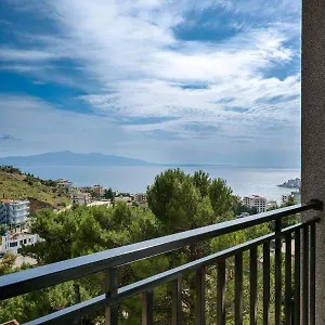  Apartment Arijons